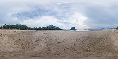 Pantai Pulau Merah